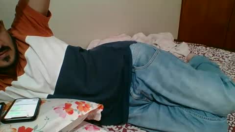 bighandsomesatisfy online show from January 30, 9:04 am