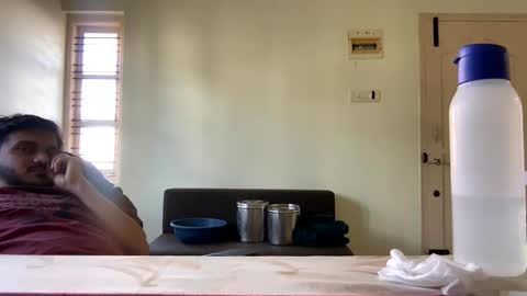 bighandsomesatisfy online show from February 7, 10:19 am