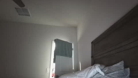 bigjraw2487 online show from October 29, 5:42 am