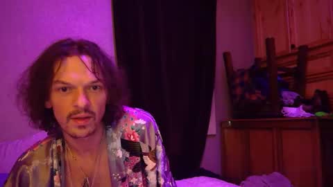 Bigkitties online show from December 13, 5:32 pm