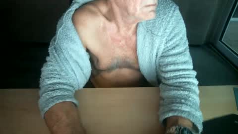 Anton online show from December 29, 8:33 am