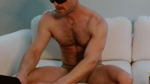 bigotterbro online show from April 30, 12:04 am