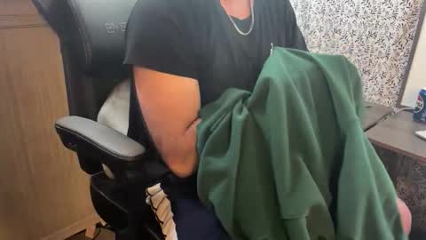 bigp6933 online show from May 13, 3:49 am