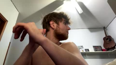 bigskinnyboyshh online show from April 11, 8:02 pm