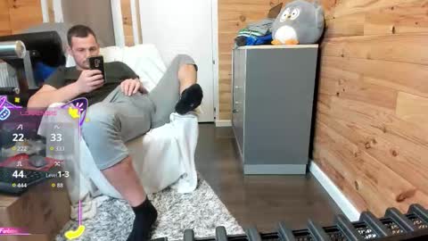 bigsshark online show from November 30, 9:22 pm