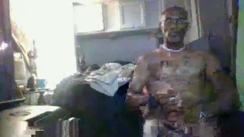 bigsteppa2027 online show from October 18, 7:45 am