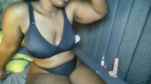 bigyybigy online show from March 2, 4:57 pm