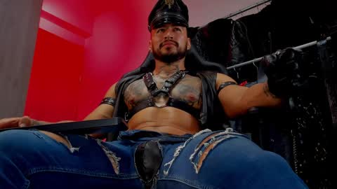 Snapshot of billymayer_ chatting on February 6, 12:00 am billy online show from February 6, 12:00 am