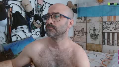 Bill online show from February 12, 2:09 pm