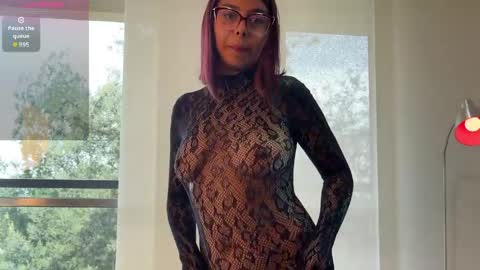 MIA  NINA online show from March 30, 9:04 pm