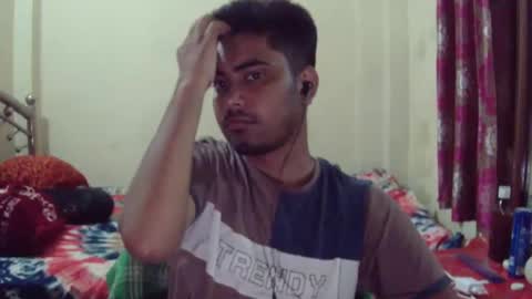 birbikrom104 online show from April 13, 1:26 pm