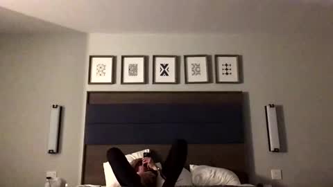 BisexualHung online show from January 7, 2:33 pm