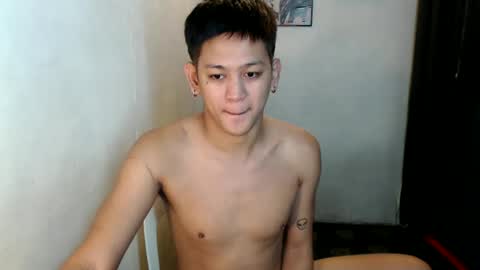 Snapshot of bj_alex31 chatting on January 18, 6:43 pm alex online show from January 18, 6:43 pm