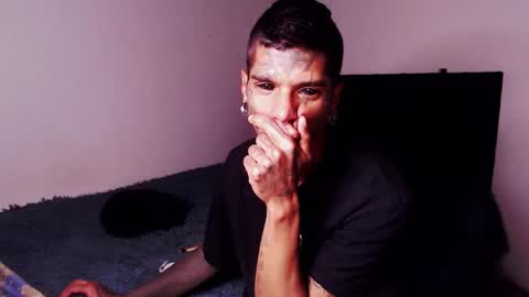 Snapshot of black_firex chatting on October 10, 9:30 pm black_firex online show from October 10, 9:30 pm