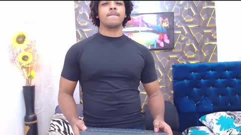 Snapshot of black_king_241 chatting on September 27, 5:38 am black_king_241 online show from September 27, 5:38 am
