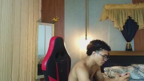 black_king_241 online show from May 23, 6:53 am