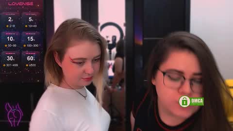 Sasha and Bella online show from March 11, 12:41 pm