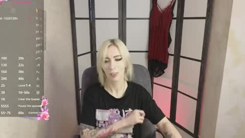 Emily online show from May 13, 8:35 am