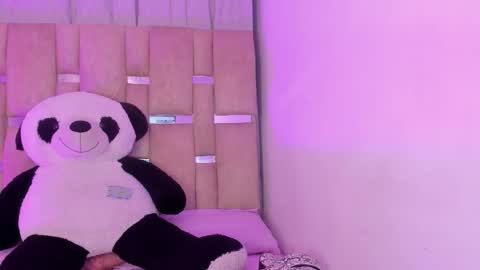 B L A C K  R O S E  online show from February 14, 11:57 am