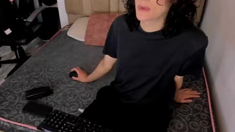 B L A C K  R O S E  online show from May 27, 11:29 am