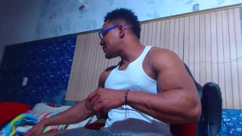 duglas online show from March 4, 7:00 pm