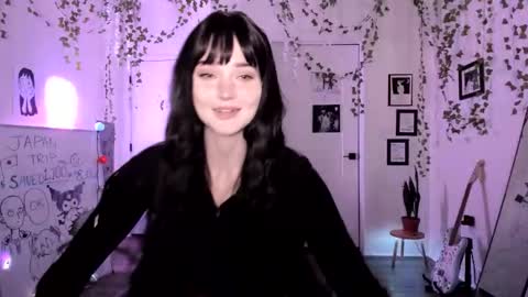 Ella online show from March 4, 2:19 am