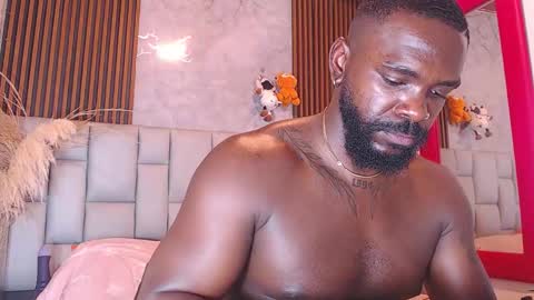 Black Emperador online show from December 21, 6:42 am