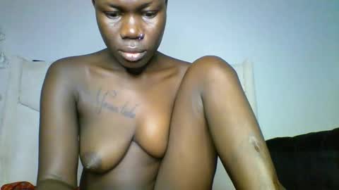 blackmarvel02 online show from February 23, 3:20 am