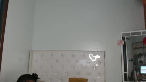 Snapshot of blackmelaninqueen chatting on October 15, 2:48 am Cleo online show from October 15, 2:48 am