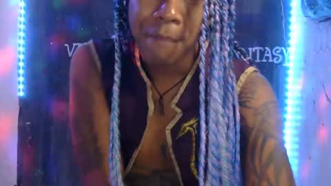 i am D.L online show from January 25, 6:35 pm