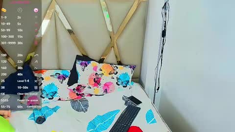 blacksweetiee online show from February 26, 12:09 am