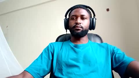 blakmoufaka online show from February 26, 5:44 am