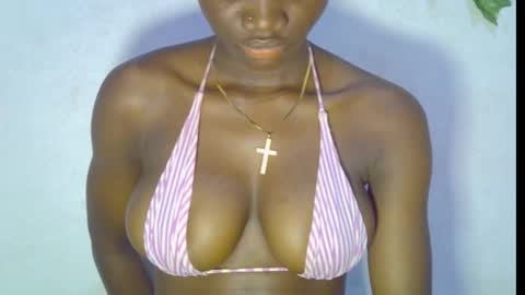 nikky00 online show from February 14, 8:39 am