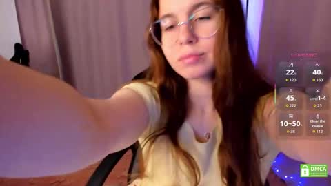 Snapshot of blessme_g chatting on September 19, 3:54 am Adele online show from September 19, 3:54 am