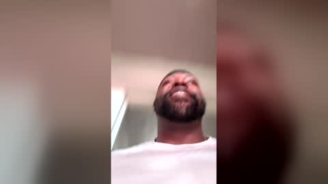 blkmamba63 online show from June 9, 1:11 pm