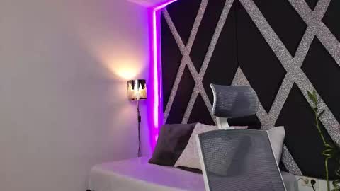 alejandra online show from March 11, 6:27 am