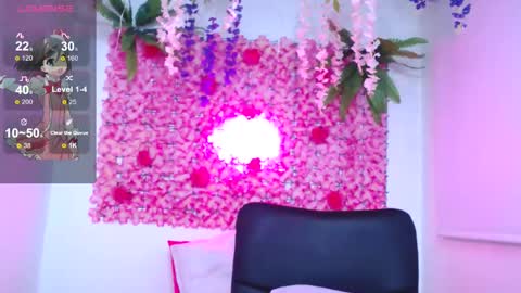 blonde_squirt_ online show from February 20, 9:42 pm