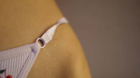 Snapshot of blondie_muller chatting on September 15, 7:59 pm blondie_muller online show from September 15, 7:59 pm