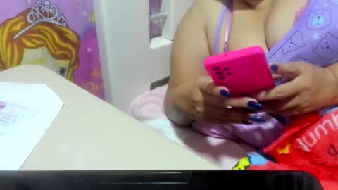 Blondie online show from December 2, 12:25 pm