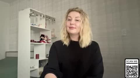 blondie_xoxoxo online show from February 2, 8:54 am