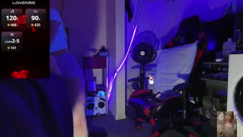 Bubbles online show from April 1, 1:41 pm