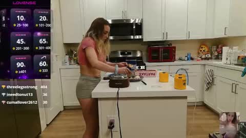 Bubbles online show from October 26, 11:11 am