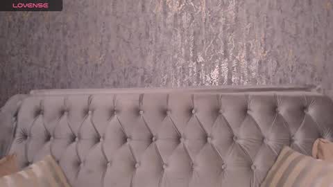 Snapshot of blondiestarxxx chatting on October 17, 12:25 am Helen online show from October 17, 12:25 am