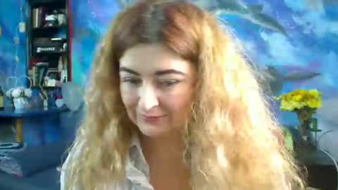 BlondMILfs online show from December 2, 3:51 am