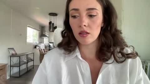 Emma Bloom online show from July 9, 7:18 pm