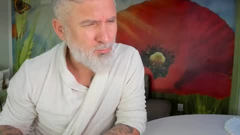 Nico online show from February 19, 8:30 pm