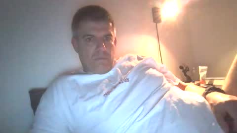 blue_eye_hot_dick online show from March 8, 9:08 pm