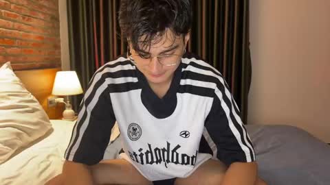 Daan online show from May 30, 7:56 pm