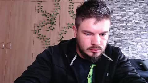 blueeyeboy0 online show from June 1, 8:04 am