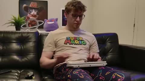 blueeyedtallguy online show from October 30, 1:50 am